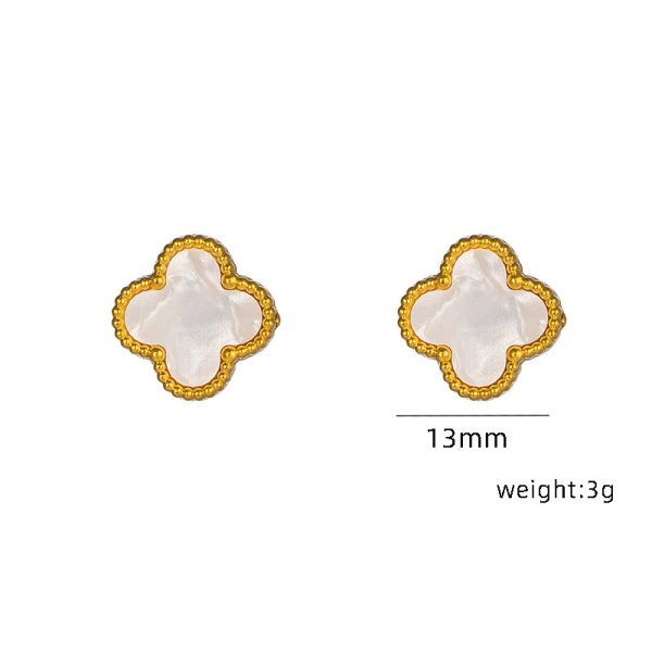 Luxurious Four-Leaf Clover Women's Earrings - High-Quality Fashion Statement