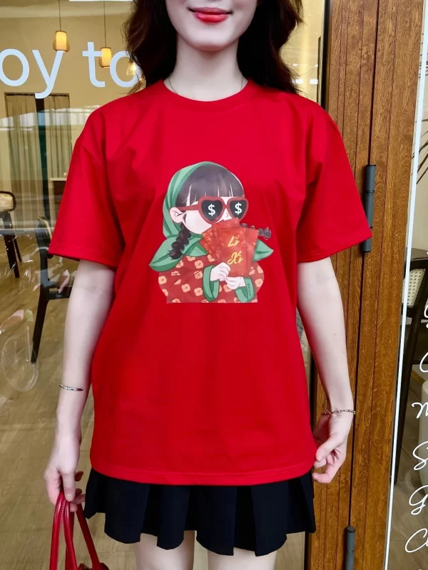 2025 Red Tết Lì Xì T-Shirt for Year of the Snake Unisex Family Couple Shirt - Girl Holding Red Envelope